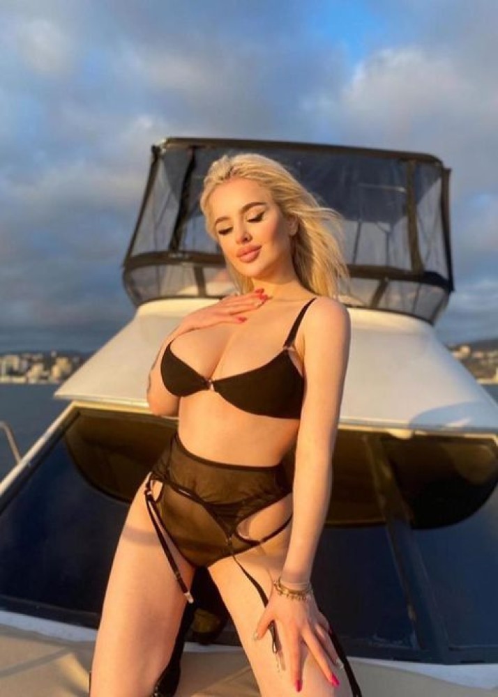 Индивидуалка Элечка фото № 2 в городе Геленджик