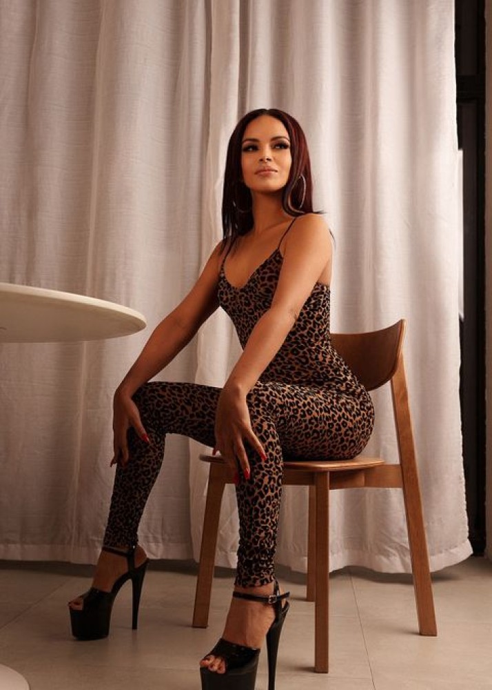 Индивидуалка Алина фото № 2 в городе Геленджик